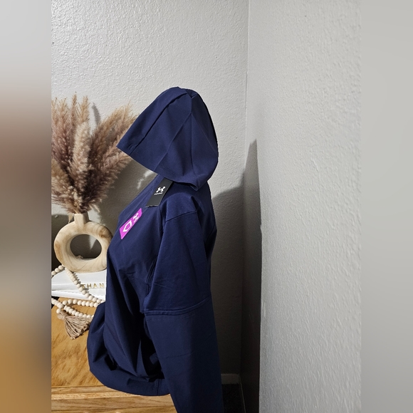 Under Armour - Picture 5 of 11